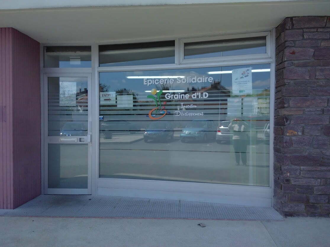Devanture épicerie sociale - Graine d'ID Devanture d'une épicerie