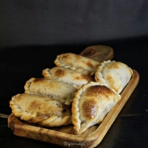 Empanadas (x3)